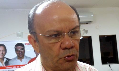 Ex-prefeito Salomão Gurgel está trocando o PT pelo PSOL