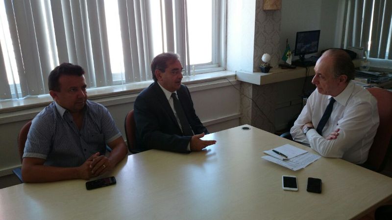 Em reunião com Álvaro Dias, secretário Ricardo Lagreca confirma presença em Caicó na reunião da Comissão de Saúde