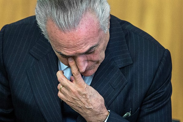 TemerOlhoEduardoAnizelliFolha