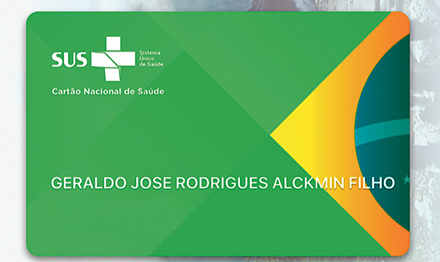 Carteiras do SUS do governador de SP, Geraldo Alckmin, com numerações apagadas pela reportagem