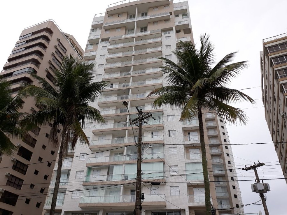 CondomÃ­nio Solaris, em GuarujÃ¡, SP, onde localiza-se triplex atribuÃ­do a Lula (Foto: JoÃ£o Amaro/G1)